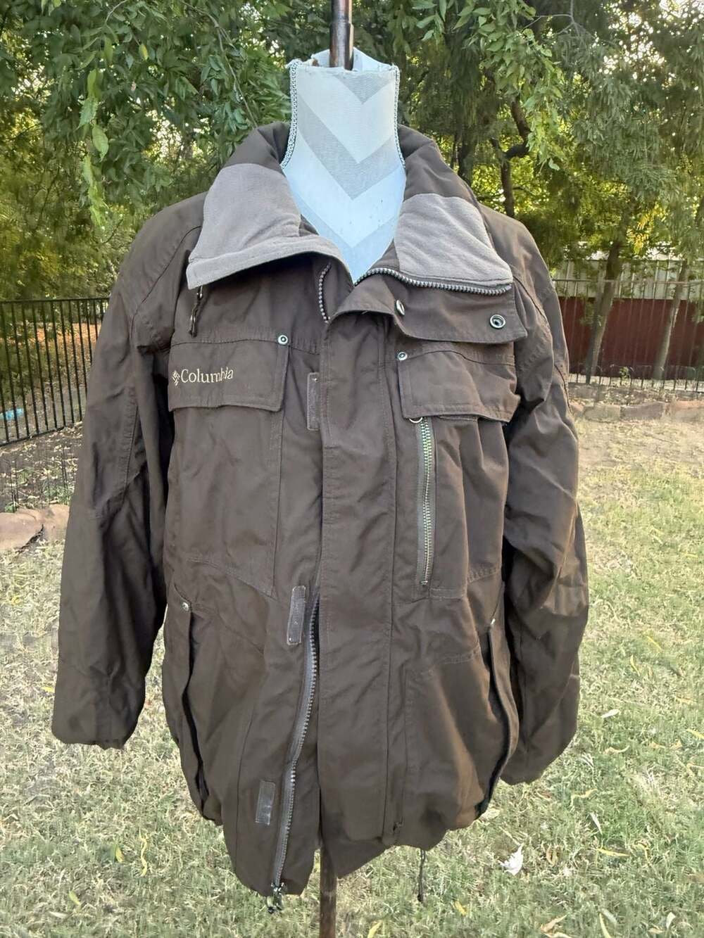 Columbia Men's Large Jacket Tobacco Brown Color